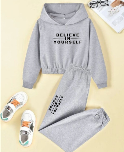 برچسب حرارتی لباس، متن انگلیسی سفید و مشکی خودت را باور داشته باش