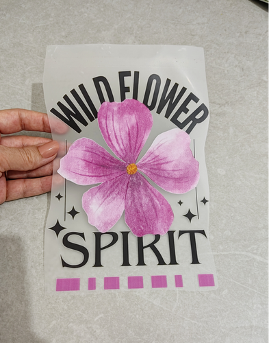 برچسب اتویی لباس،طرح گل spirit