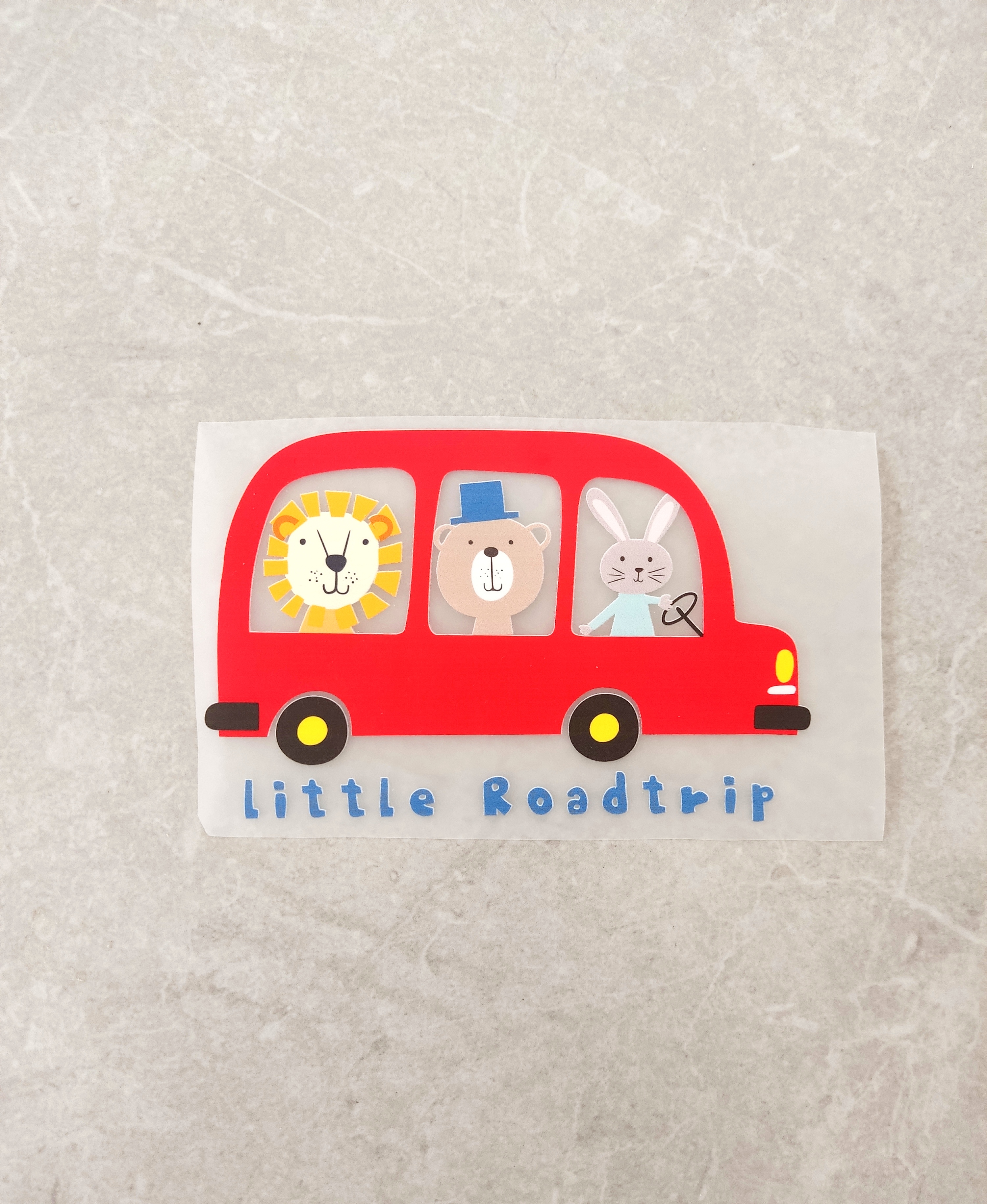استیکر پارچه و لباس، ماشین قرمز و حیوانات little roadtrip